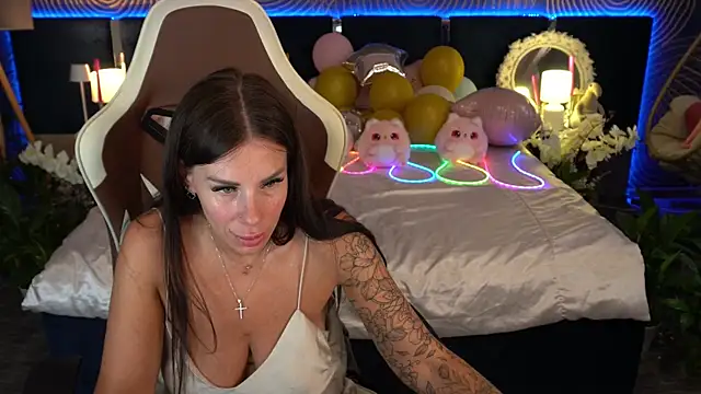 Snapshot of IsabellaFoxyy chatting on 07-31-26, 12:26 IsabellaFoxyy online show from 07-31-26, 12:26
