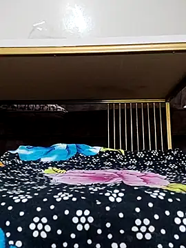 pearl7979 online show from 02-12-25, 09:54