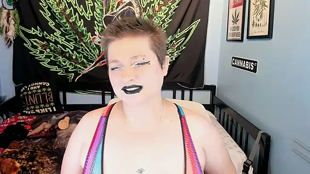 Chloenightmare online show from 11-07-25, 12:21