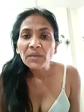 Snapshot of sunita6009 chatting on 06-24-26, 12:59 sunita6009 online show from 06-24-26, 12:59