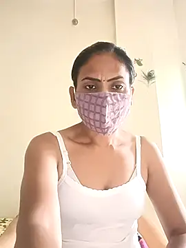 Snapshot of sunita6009 chatting on 08-05-26, 09:23 sunita6009 online show from 08-05-26, 09:23