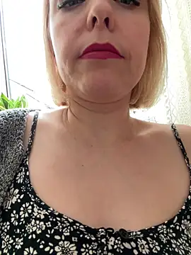 Snapshot of Yourdirtybitch chatting on 02-03-26, 07:35 Yourdirtybitch online show from 02-03-26, 07:35