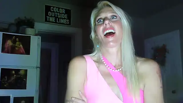 Glamazonx online show from 10-23-25, 12:32