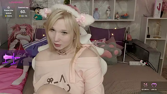 MeowkaKitty online show from 02-28-26, 01:50