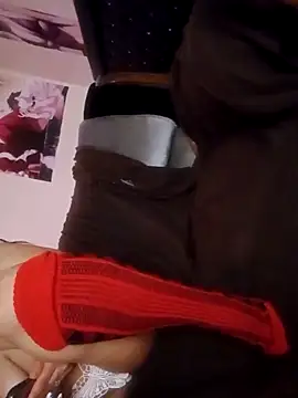 Snapshot of Maya-Promax chatting on 01-01-25, 12:53 Maya-Promax online show from 01-01-25, 12:53