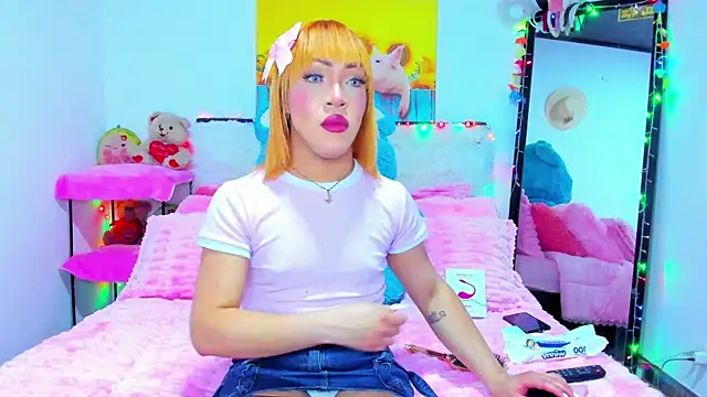 Candy Candy   online show from 10-26-25, 11:31