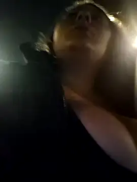 Snapshot of Celeem_ chatting on 12-22-24, 03:55 Celeem online show from 12-22-24, 03:55