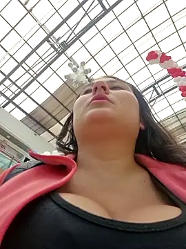 Snapshot of Celeem_ chatting on 11-20-25, 09:36 Celeem online show from 11-20-25, 09:36