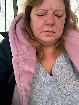 Snapshot of jusichka chatting on 01-15-26, 07:35 jusichka online show from 01-15-26, 07:35