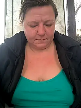 Snapshot of jusichka chatting on 02-15-26, 07:05 jusichka online show from 02-15-26, 07:05