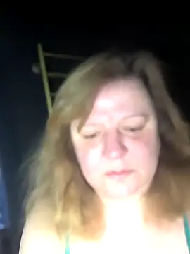 Snapshot of jusichka chatting on 02-19-26, 05:25 jusichka online show from 02-19-26, 05:25