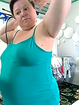 Snapshot of jusichka chatting on 04-05-26, 06:10 jusichka online show from 04-05-26, 06:10