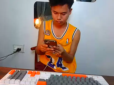 Asiantwink21 online show from 09-17-25, 02:30