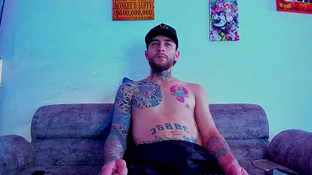 Drako Lamar online show from 11-18-25, 02:43