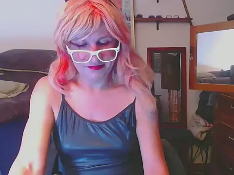 LorenJade online show from 05-16-26, 07:27