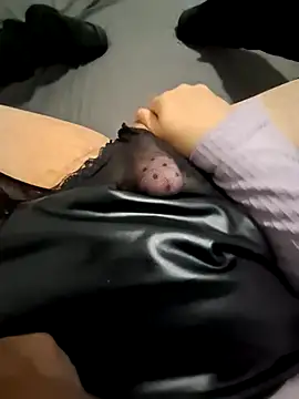 aprilexx online show from 11-30-25, 02:59