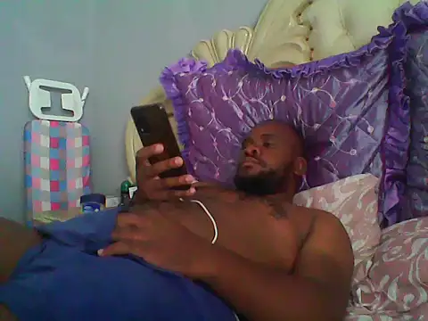 Snapshot of spopo619 chatting on 12-20-25, 05:36 spopo619 online show from 12-20-25, 05:36