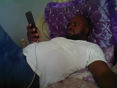 Snapshot of spopo619 chatting on 01-09-26, 02:42 spopo619 online show from 01-09-26, 02:42