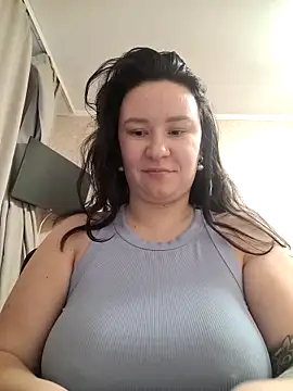 AlexaLexie online show from 12-15-25, 05:55