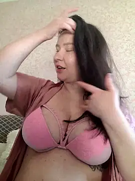 AlexaLexie online show from 03-10-26, 07:02