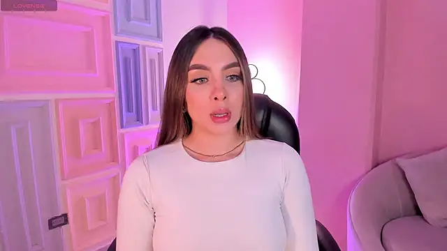 EloisaOlivero online show from 09-15-25, 11:54