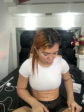 Arianna Jones1 online show from 05-19-26, 03:57