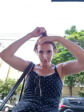 Snapshot of Irresistible24 chatting on 01-08-26, 06:32 Irresistible24 online show from 01-08-26, 06:32