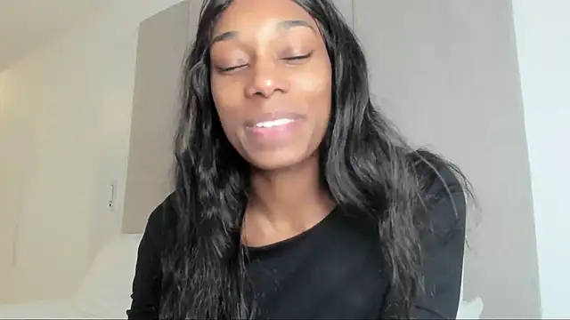 Snapshot of smileybabe chatting on 02-20-25, 04:25 smileybabe online show from 02-20-25, 04:25