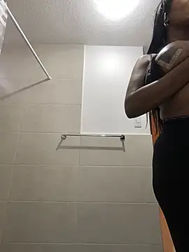 SUUKAM online show from 02-11-25, 11:01