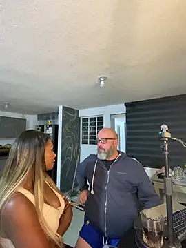 SUUKAM online show from 03-18-25, 01:00