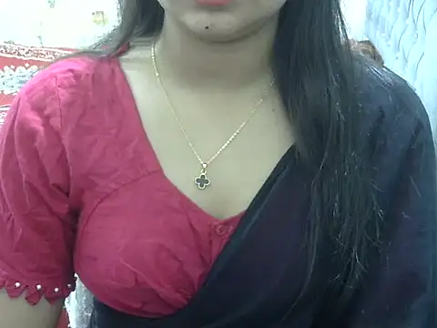 Horny desigirl online show from 03-12-26, 06:58