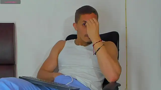 MikeRoss7777 online show from 10-12-25, 09:36