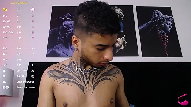 JuanCamiilo 66 online show from 03-07-25, 05:38