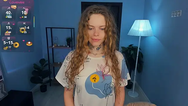 RayaNenlia online show from 03-19-25, 05:08