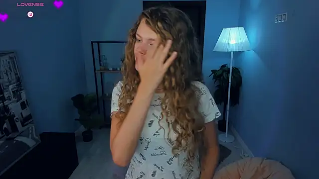 RayaNenlia online show from 10-01-25, 05:02