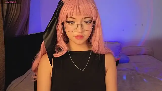 Snapshot of cataleya_kyuu__ chatting on 09-23-25, 03:53 cataleya kyuu online show from 09-23-25, 03:53