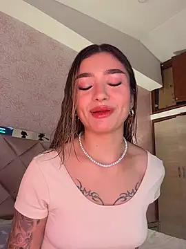 Arianavillada online show from 02-12-26, 03:34