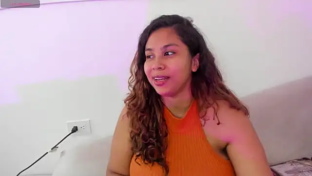 Snapshot of Vidiia chatting on 04-19-26, 01:27 Vidiia online show from 04-19-26, 01:27