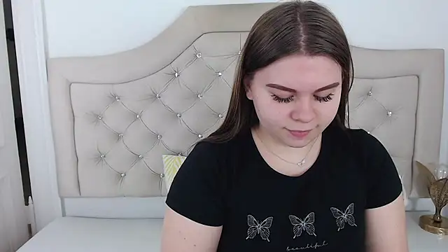 Snapshot of AbbyPleasure chatting on 12-04-24, 09:40 AbbyPleasure online show from 12-04-24, 09:40