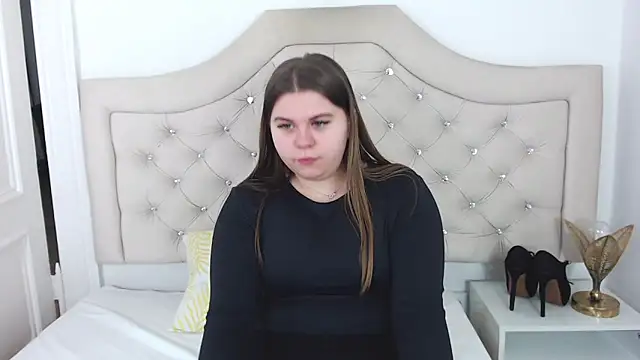 Snapshot of AbbyPleasure chatting on 12-23-24, 07:49 AbbyPleasure online show from 12-23-24, 07:49