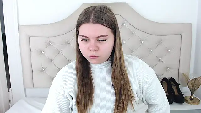 Snapshot of AbbyPleasure chatting on 01-29-25, 10:05 AbbyPleasure online show from 01-29-25, 10:05