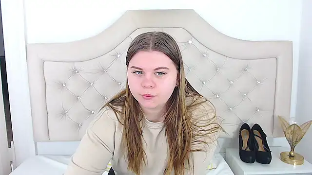 Snapshot of AbbyPleasure chatting on 02-07-25, 09:58 AbbyPleasure online show from 02-07-25, 09:58