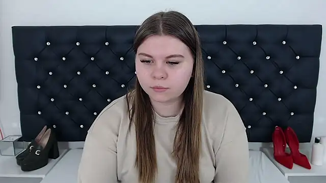 Snapshot of AbbyPleasure chatting on 02-28-25, 01:14 AbbyPleasure online show from 02-28-25, 01:14