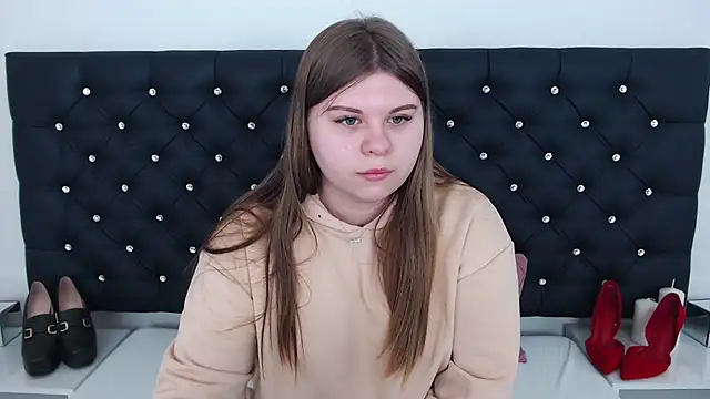 Snapshot of AbbyPleasure chatting on 03-11-25, 01:12 AbbyPleasure online show from 03-11-25, 01:12