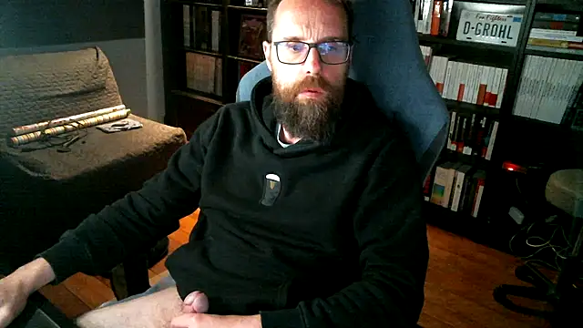 Snapshot of MeSteff chatting on 05-07-26, 07:19 MeSteff online show from 05-07-26, 07:19