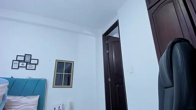 kamila lopez online show from 11-17-25, 10:15