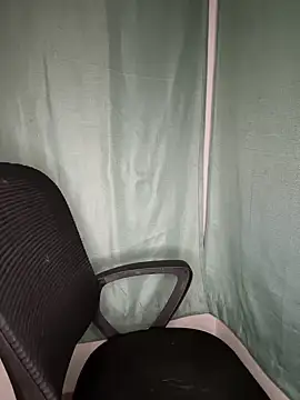 CharismaaBanx online show from 02-08-25, 02:58