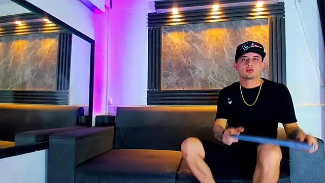 liam genner  online show from 09-15-25, 08:09