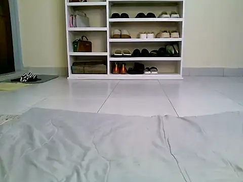 Snapshot of sweet-greedy chatting on 11-04-25, 03:11 sweet-greedy online show from 11-04-25, 03:11