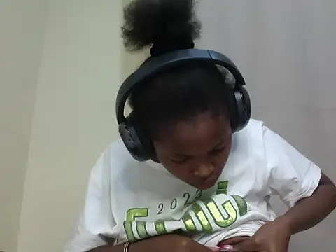 queen-sasha online show from 03-13-26, 06:47